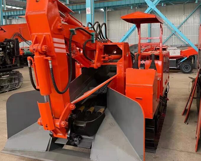 扒渣機為什么又被稱為挖掘式裝載機呢？